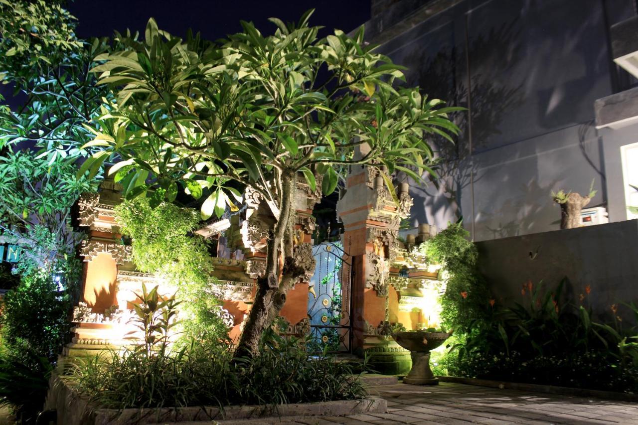 Euforia Guest House Canggu Eksteriør billede