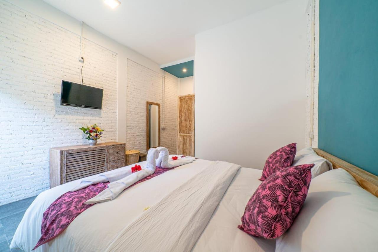 Euforia Guest House Canggu Eksteriør billede